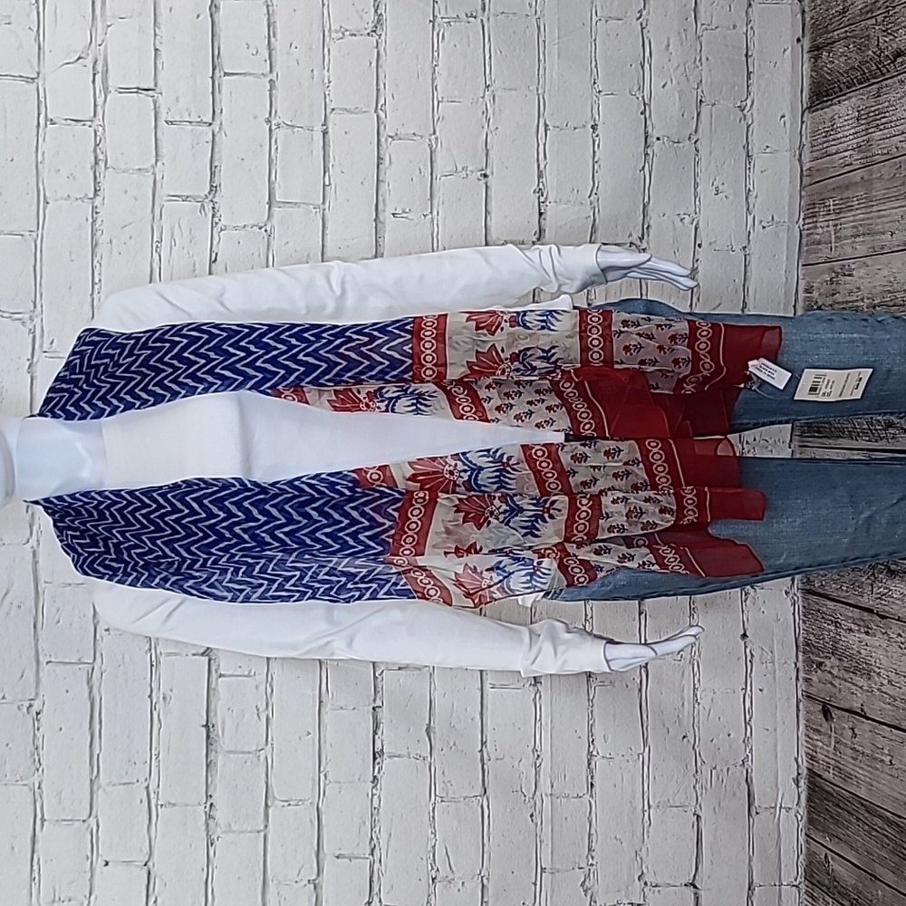 Lucky Brand Oblong Viscose Americana Chevron Print Scarf in Red/Gray/Blue NWT